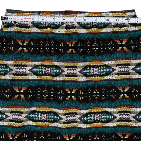 Catch My I size medium tribal design mini skirt elastic waist & attached slip - Picture 5 of 7